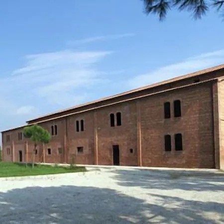 Hotell Fattoria Settepassi 4*