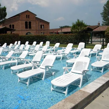 Fattoria Settepassi Hotel 4*